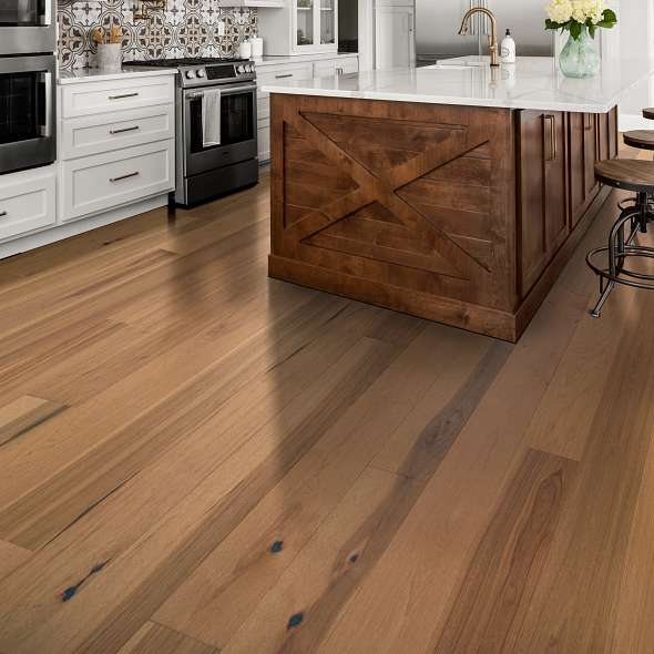 Hardwood flooring | West Michigan Carpet Center